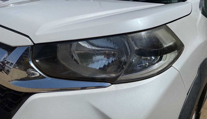 2017 Honda WR-V 1.5L I-DTEC S MT, Diesel, Manual, 92,651 km, Left headlight - Faded