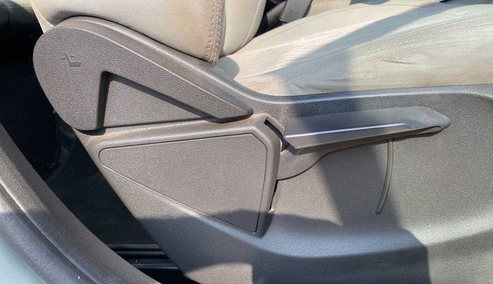 2015 Ford Ecosport TITANIUM 1.5L PETROL AT, Petrol, Automatic, 64,007 km, Driver Side Adjustment Panel