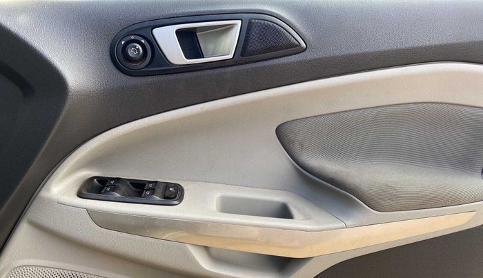 2015 Ford Ecosport TITANIUM 1.5L PETROL AT, Petrol, Automatic, 64,007 km, Driver Side Door Panels Control