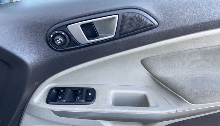 2016 Ford Ecosport TITANIUM 1.5L PETROL AT, Petrol, Automatic, 66,182 km, Driver Side Door Panels Control