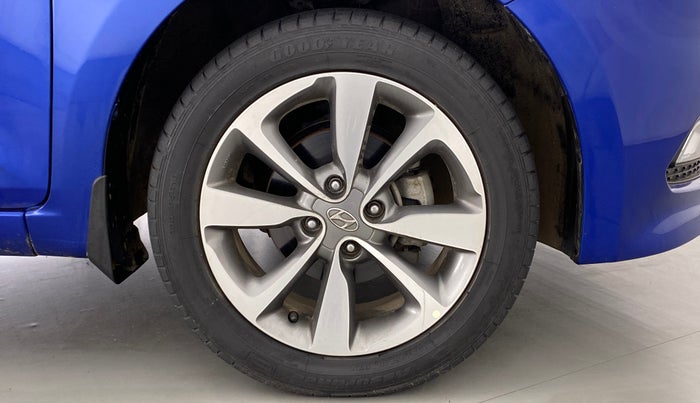 2016 Hyundai Elite i20 ASTA 1.2 (O), Petrol, Manual, 37,652 km, Right Front Wheel