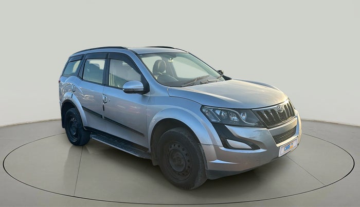 2016 Mahindra XUV500 W6 AT, Diesel, Automatic, 85,364 km, SRP