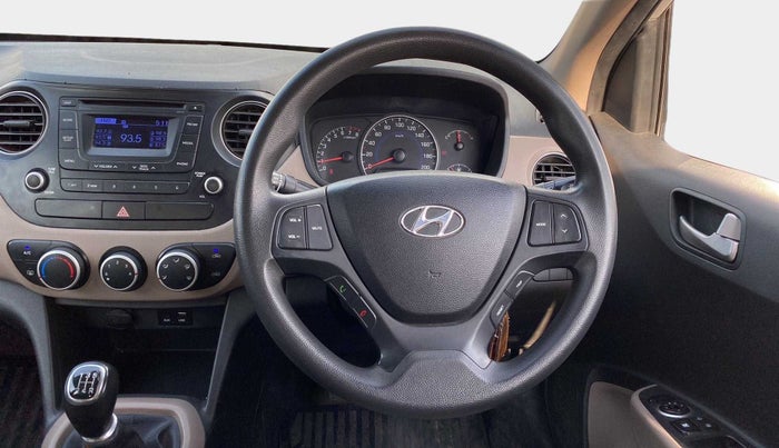 2016 Hyundai Grand i10 SPORTZ 1.2 KAPPA VTVT, Petrol, Manual, 66,630 km, Steering Wheel Close Up