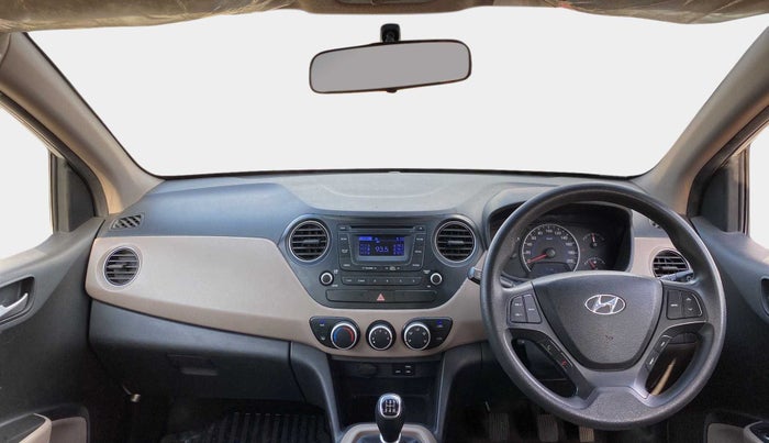 2016 Hyundai Grand i10 SPORTZ 1.2 KAPPA VTVT, Petrol, Manual, 66,630 km, Dashboard