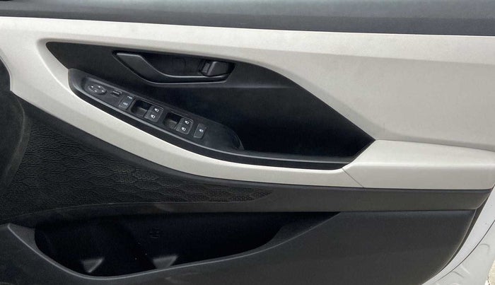2021 Hyundai Creta EX 1.5 PETROL, Petrol, Manual, 10,428 km, Driver Side Door Panels Control