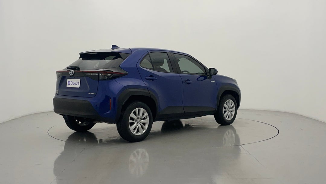 2021 Toyota Yaris Cross Gx Hybrid, Automatic, 51471 km, Right Back Diagonal (45- Degree) View