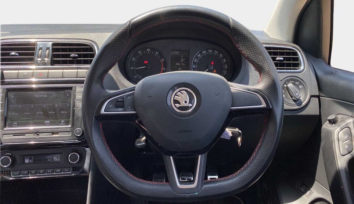 2019 Skoda Rapid STYLE 1.6 MPI, Petrol, Manual, 36,009 km, Steering Wheel Close Up