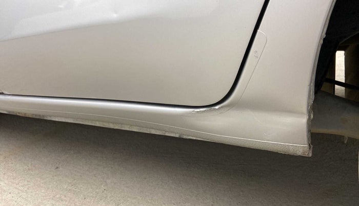 2018 Datsun Redi Go T, Petrol, Manual, 41,415 km, Left running board - Slightly dented