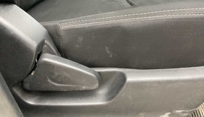 2018 Datsun Redi Go T, Petrol, Manual, 41,415 km, Driver Side Adjustment Panel