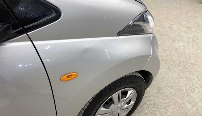 2018 Datsun Redi Go T, Petrol, Manual, 41,415 km, Right fender - Slightly dented
