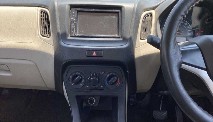 2019 Maruti New Wagon-R VXI 1.0 AMT, Petrol, Automatic, 67,526 km, Air Conditioner