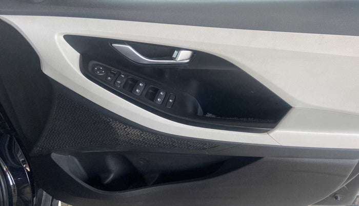 2021 Hyundai Creta SX 1.5 PETROL, Petrol, Manual, 24,833 km, Driver Side Door Panels Control
