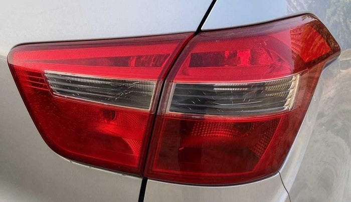 2016 Hyundai Creta S 1.6 PETROL, Petrol, Manual, 61,261 km, Right tail light - Minor scratches