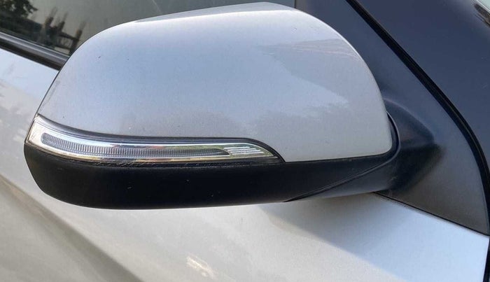 2016 Hyundai Creta S 1.6 PETROL, Petrol, Manual, 61,261 km, Right rear-view mirror - Indicator light has minor damage