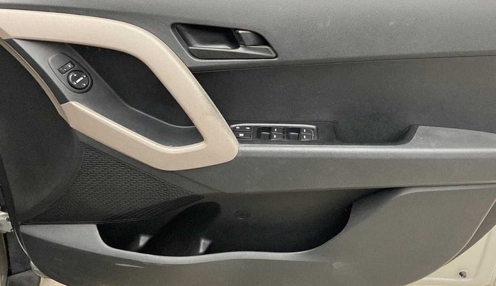 2017 Hyundai Creta E PLUS 1.6 PETROL, Petrol, Manual, 46,356 km, Driver Side Door Panels Control