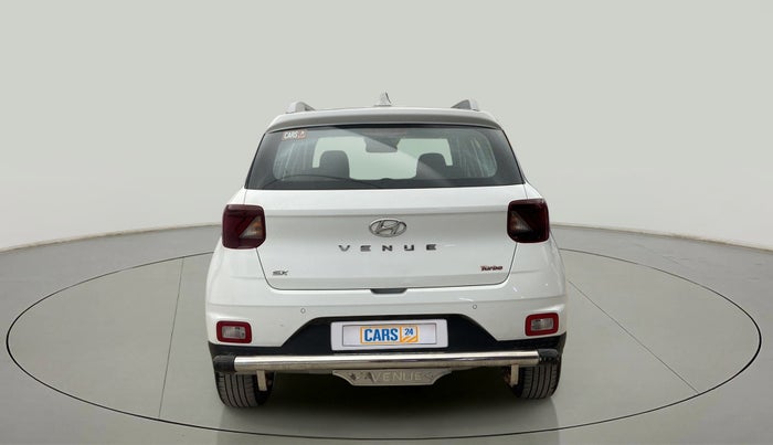 2021 Hyundai VENUE SX 1.0 TURBO, Petrol, Manual, 29,239 km, Back/Rear