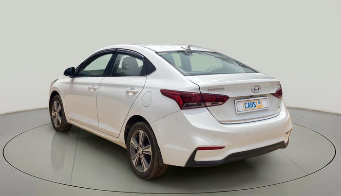 2018 Hyundai Verna 1.6 CRDI SX, Diesel, Manual, 89,959 km, Left Back Diagonal