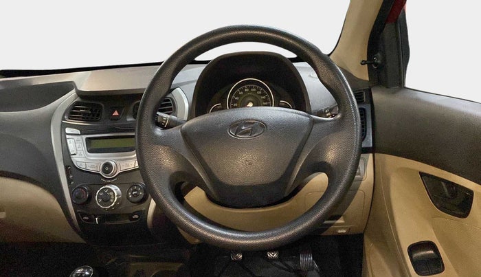 2014 Hyundai Eon MAGNA +, Petrol, Manual, 38,740 km, Steering Wheel Close Up