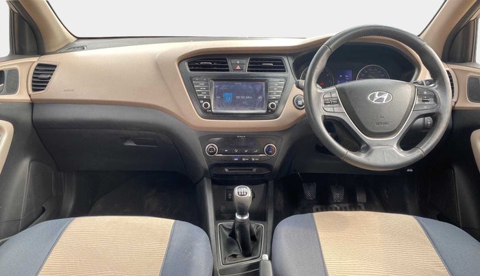 2016 Hyundai Elite i20 ASTA 1.2 (O), Petrol, Manual, 36,174 km, Dashboard