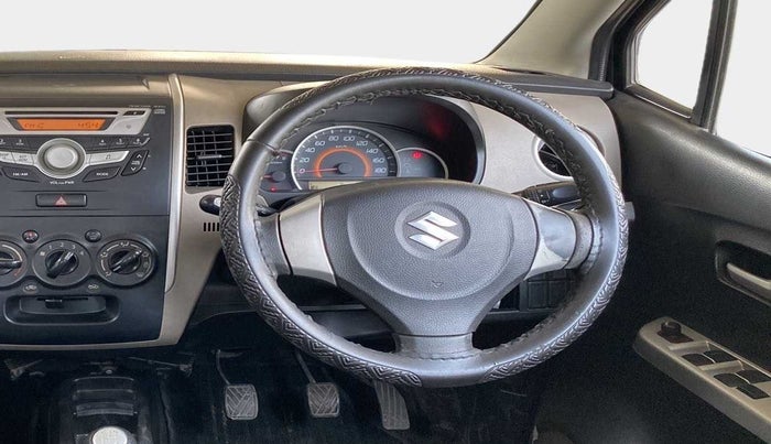 2015 Maruti Wagon R 1.0 VXI, Petrol, Manual, 67,517 km, Steering Wheel Close Up