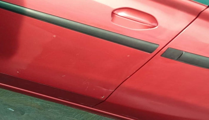 2017 Datsun Go T, Petrol, Manual, 13,739 km, Front passenger door - Slightly dented