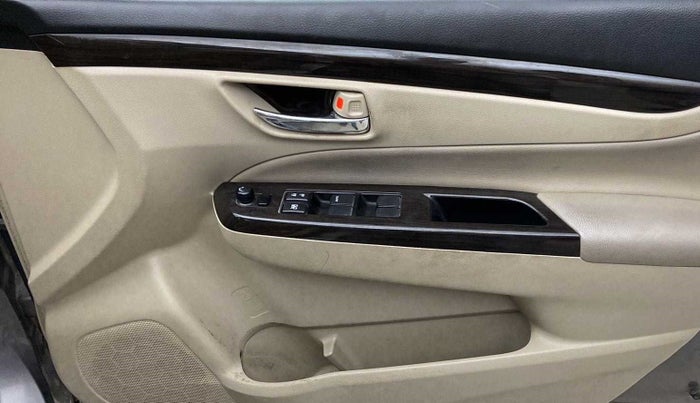 2017 Maruti Ciaz ALPHA 1.4 PETROL, Petrol, Manual, 55,535 km, Driver Side Door Panels Control