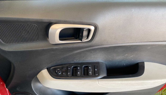 2023 Hyundai VENUE SX 1.2 PETROL, Petrol, Manual, 4,620 km, Driver Side Door Panels Control