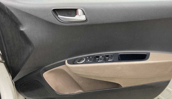 2017 Hyundai Grand i10 SPORTZ (O) AT 1.2 KAPPA VTVT, Petrol, Automatic, 61,567 km, Driver Side Door Panels Control