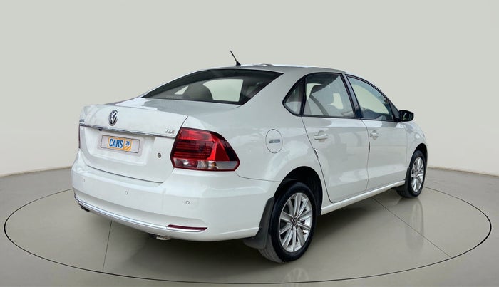 2016 Volkswagen Vento HIGHLINE 1.5 AT, Diesel, Automatic, 1,01,018 km, Right Back Diagonal