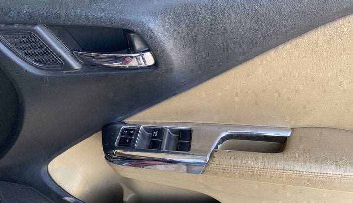 2015 Honda City 1.5L I-VTEC VX, Petrol, Manual, 85,219 km, Driver Side Door Panels Control