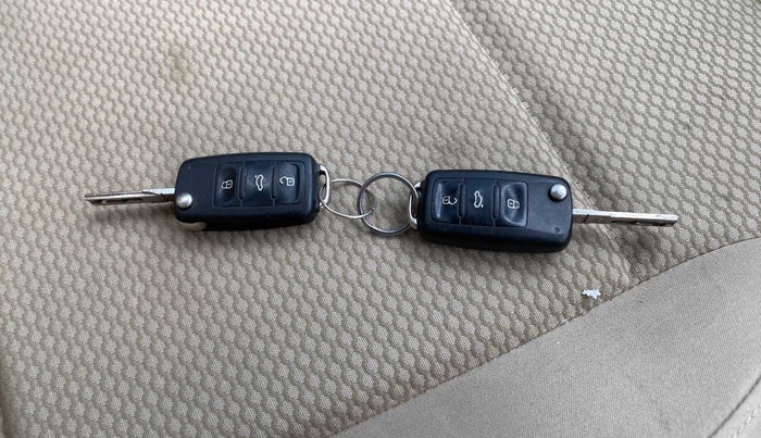 2015 Volkswagen Polo HIGHLINE1.2L, Petrol, Manual, 97,162 km, Key Close Up