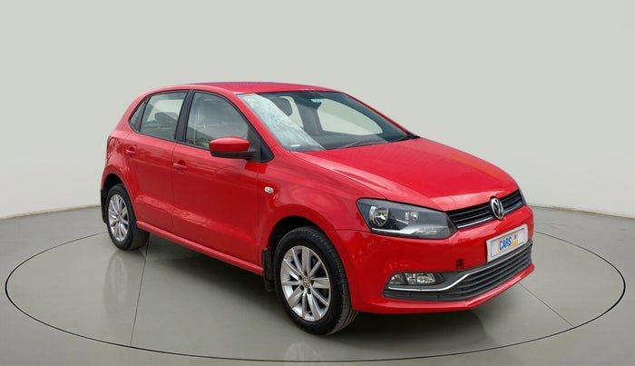 2015 Volkswagen Polo HIGHLINE1.2L, Petrol, Manual, 97,162 km, Right Front Diagonal