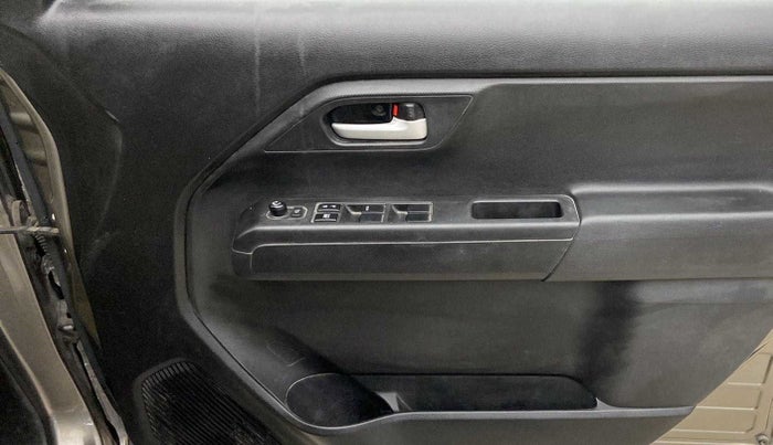 2020 Maruti New Wagon-R ZXI 1.2, Petrol, Manual, 45,123 km, Driver Side Door Panels Control