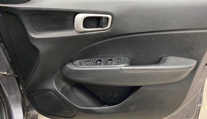 2019 Hyundai VENUE SX 1.0 (O) TURBO, Petrol, Manual, 57,649 km, Driver Side Door Panels Control