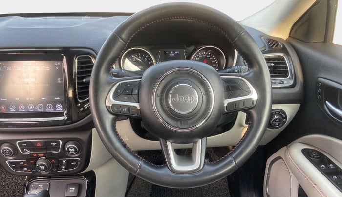 2018 Jeep Compass LIMITED PLUS PETROL AT, Petrol, Automatic, 45,008 km, Steering Wheel Close Up