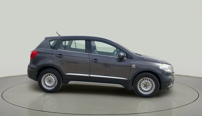 2018 Maruti S Cross SIGMA 1.3, Diesel, Manual, 73,728 km, Right Side