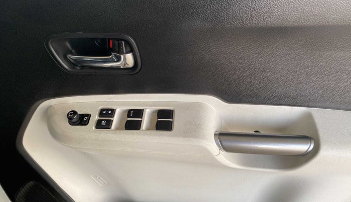 2022 Maruti IGNIS ZETA 1.2 AMT, Petrol, Automatic, 4,356 km, Driver Side Door Panels Control