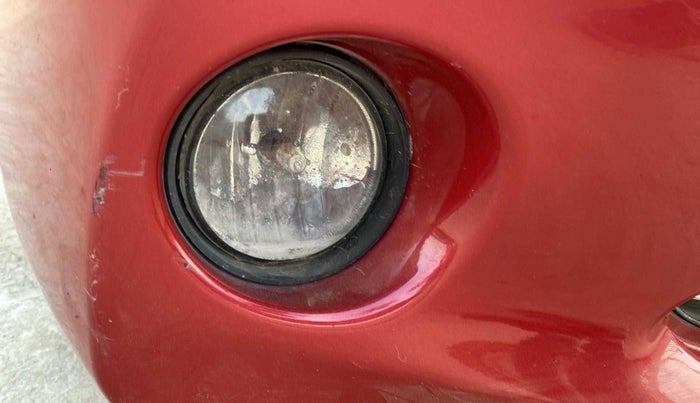 2012 Toyota Etios Liva G, Petrol, Manual, 54,197 km, Right fog light - Not working