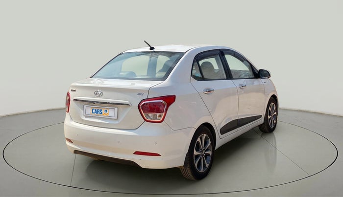 2015 Hyundai Xcent SX AT 1.2 (O), Petrol, Automatic, 1,11,191 km, Right Back Diagonal
