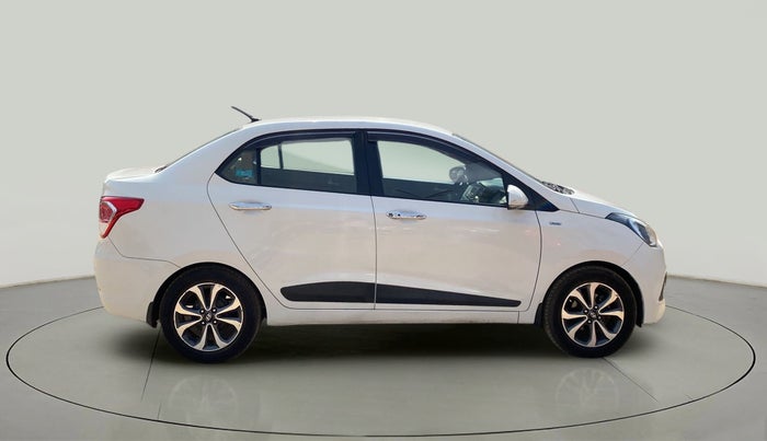 2015 Hyundai Xcent SX AT 1.2 (O), Petrol, Automatic, 1,11,191 km, Right Side View