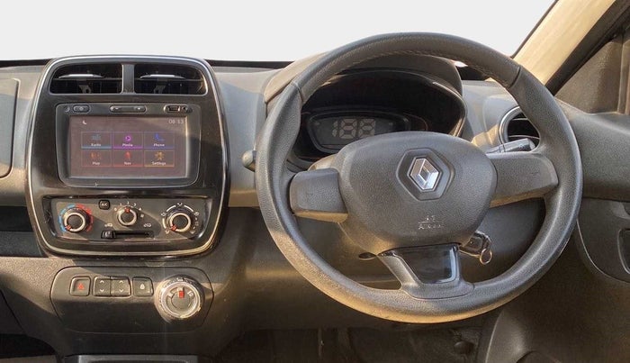 2018 Renault Kwid RXT 1.0 AMT, Petrol, Automatic, 21,651 km, Steering Wheel Close Up