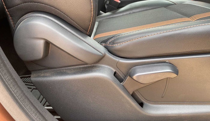 2021 Ford Ecosport TITANIUM 1.5L SPORTS(SUNROOF) DIESEL, Diesel, Manual, 18,380 km, Driver Side Adjustment Panel