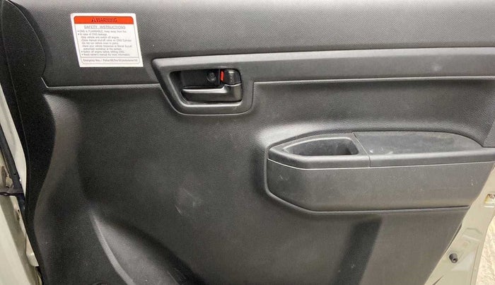 2020 Maruti S PRESSO VXI CNG, CNG, Manual, 45,373 km, Driver Side Door Panels Control