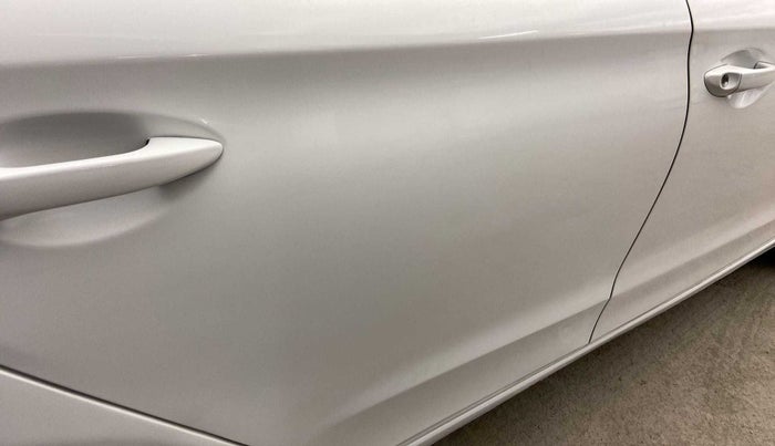 2018 Hyundai Elite i20 SPORTZ 1.2, Petrol, Manual, 43,546 km, Right rear door - Slightly dented