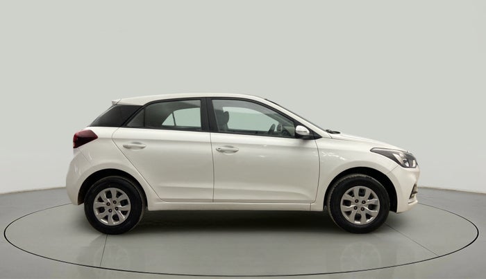 2018 Hyundai Elite i20 SPORTZ 1.2, Petrol, Manual, 43,546 km, Right Side View