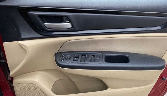 2018 Honda Amaze 1.2L I-VTEC S, Petrol, Manual, 58,804 km, Driver Side Door Panels Control