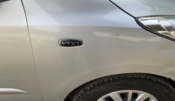 2013 Hyundai i10 SPORTZ 1.2, Petrol, Manual, 30,357 km, Right fender - Slightly dented