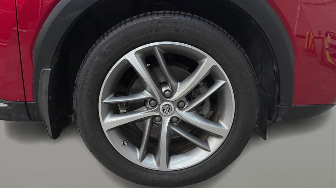 2020 MG HS Excite, Automatic, 41661 km, Right Front Wheel