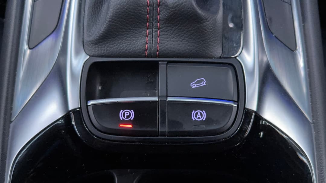 2020 MG HS Excite, Automatic, 41661 km, Handbrake