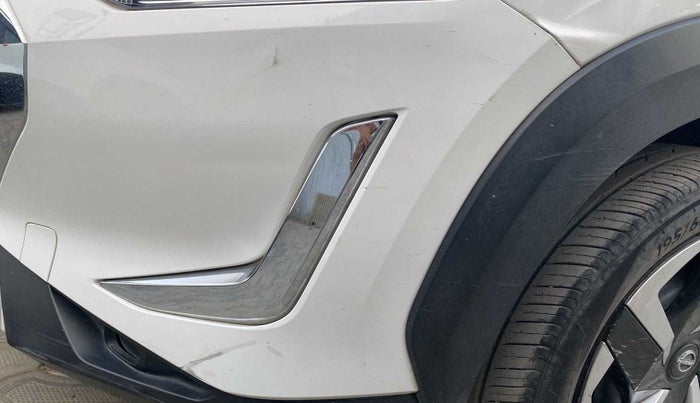 2021 Nissan MAGNITE XL TURBO, Petrol, Manual, 13,984 km, Front bumper - Minor scratches